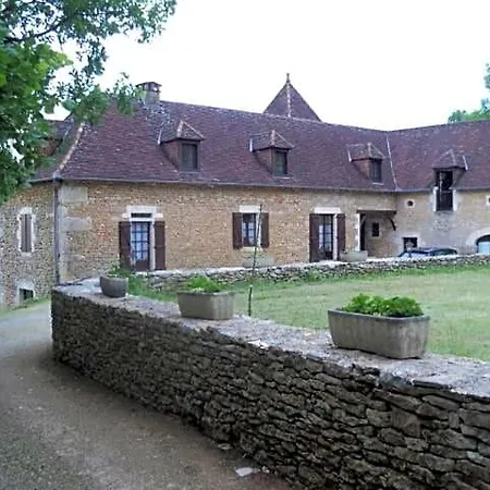 La Maison Du Rocher 3*