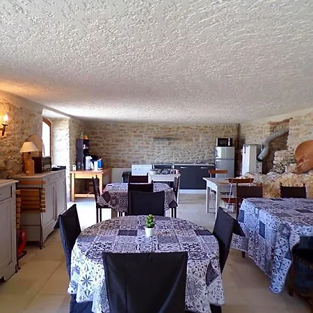 La Maison Du Rocher Couette-café 3*